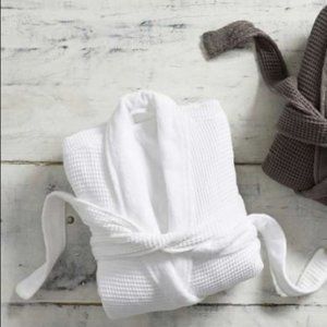 Potter Barn Waffle Weave Resort Robe